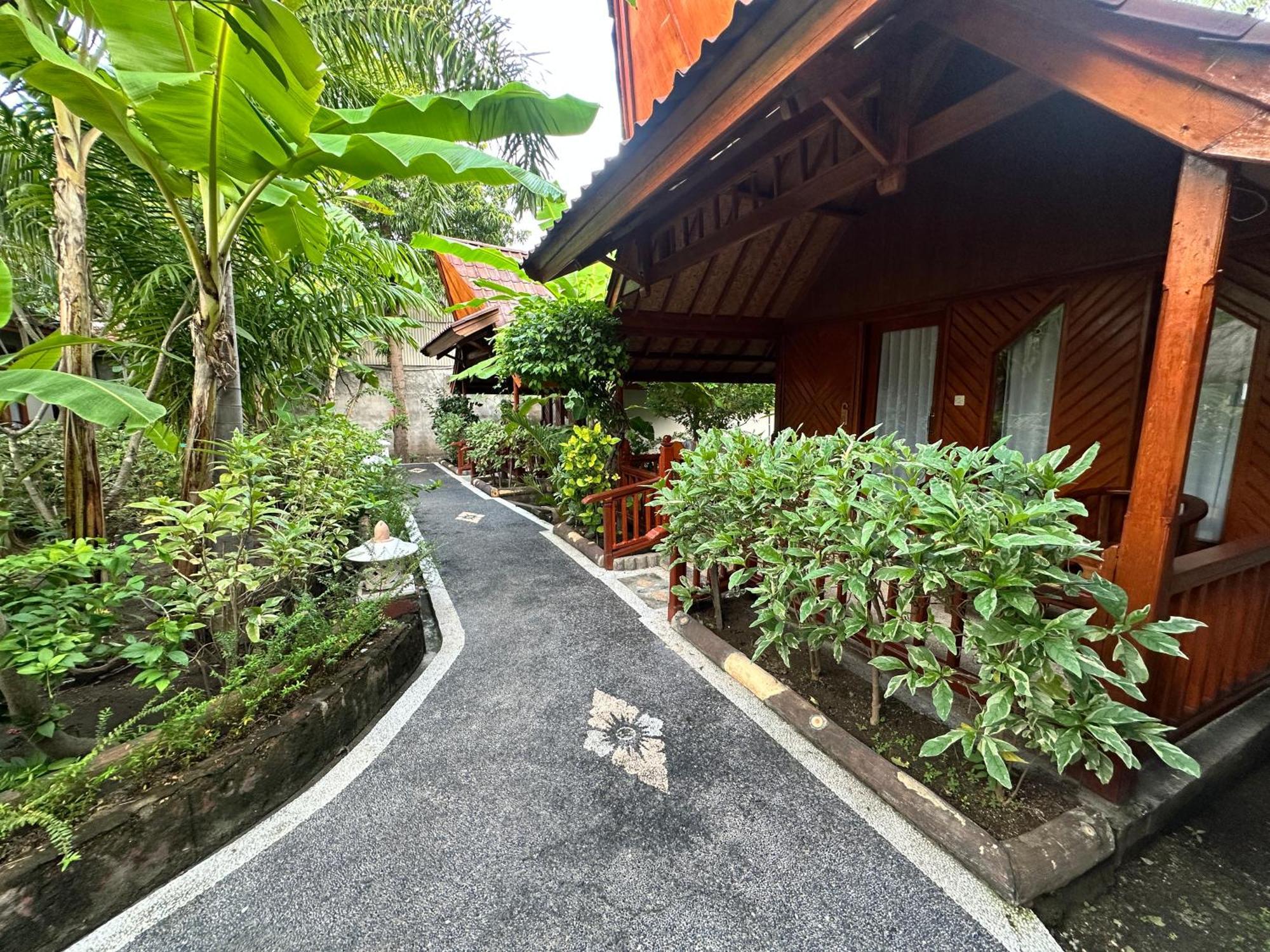 Sunny Rose Bungalows Gili Air - Adults Only Exterior foto