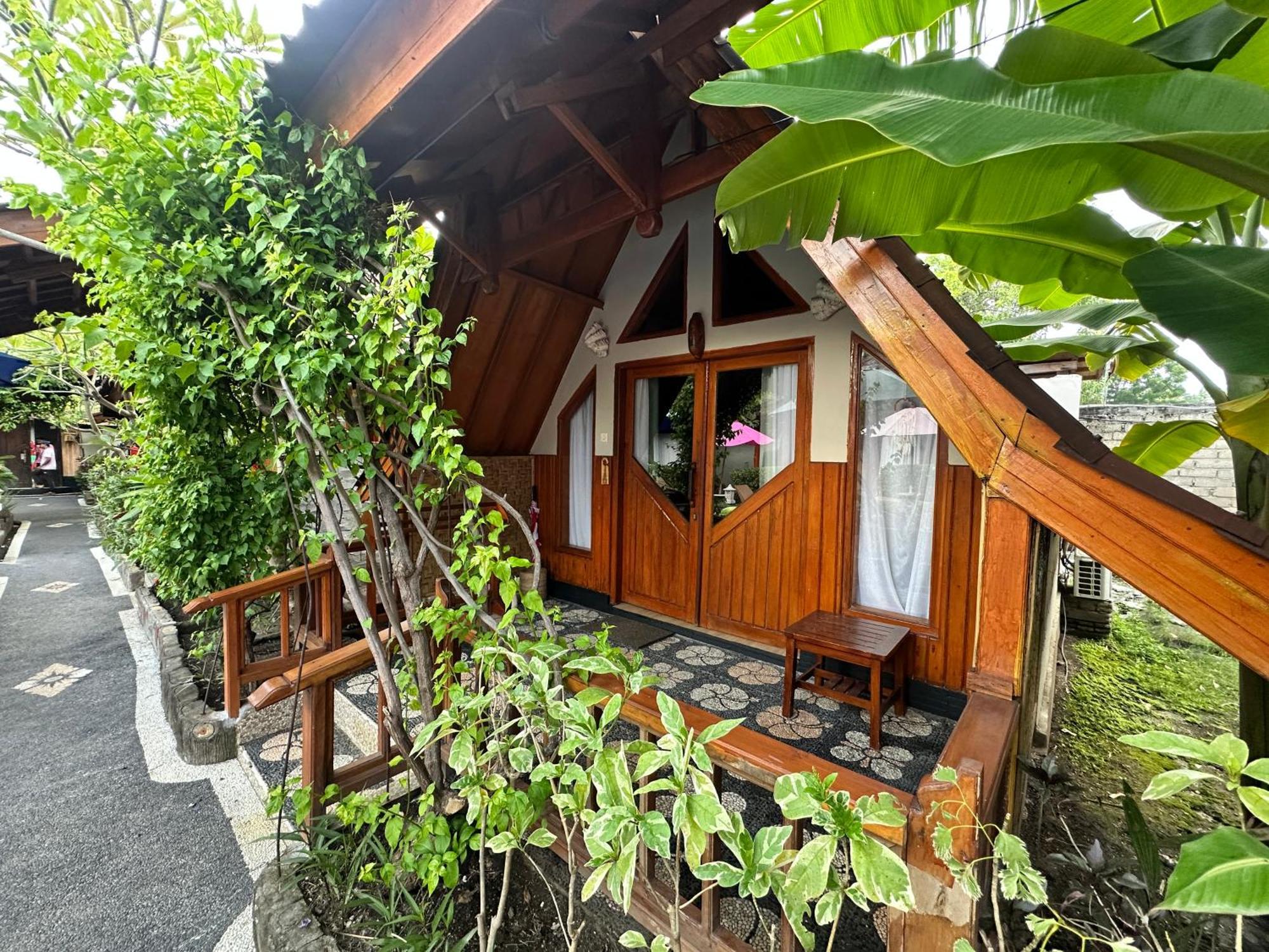 Sunny Rose Bungalows Gili Air - Adults Only Exterior foto